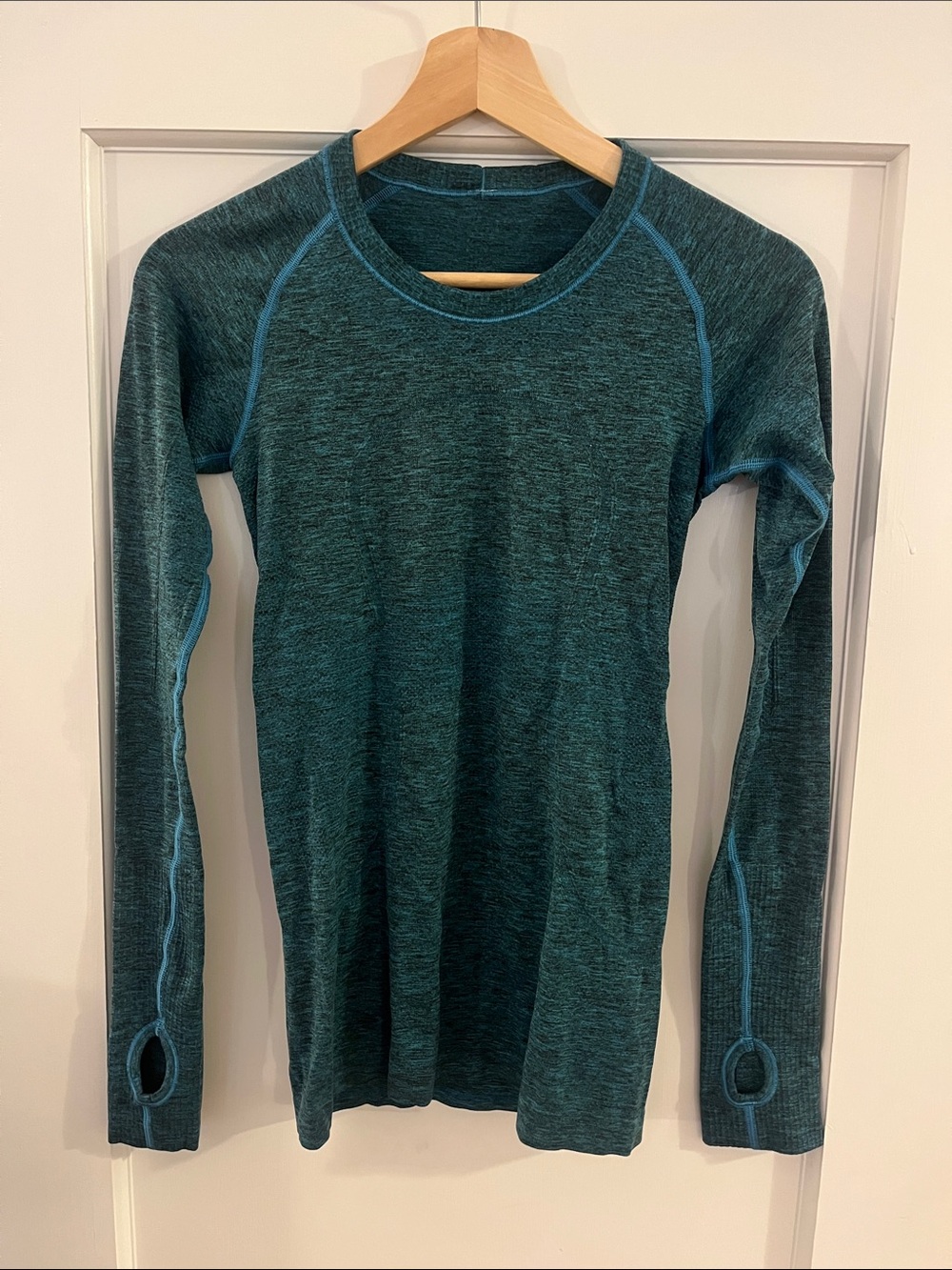 Lululemon Swiftly Tech long-sleeved shirt (s)